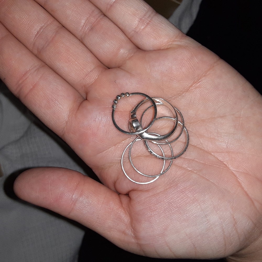 Lot of silver rings